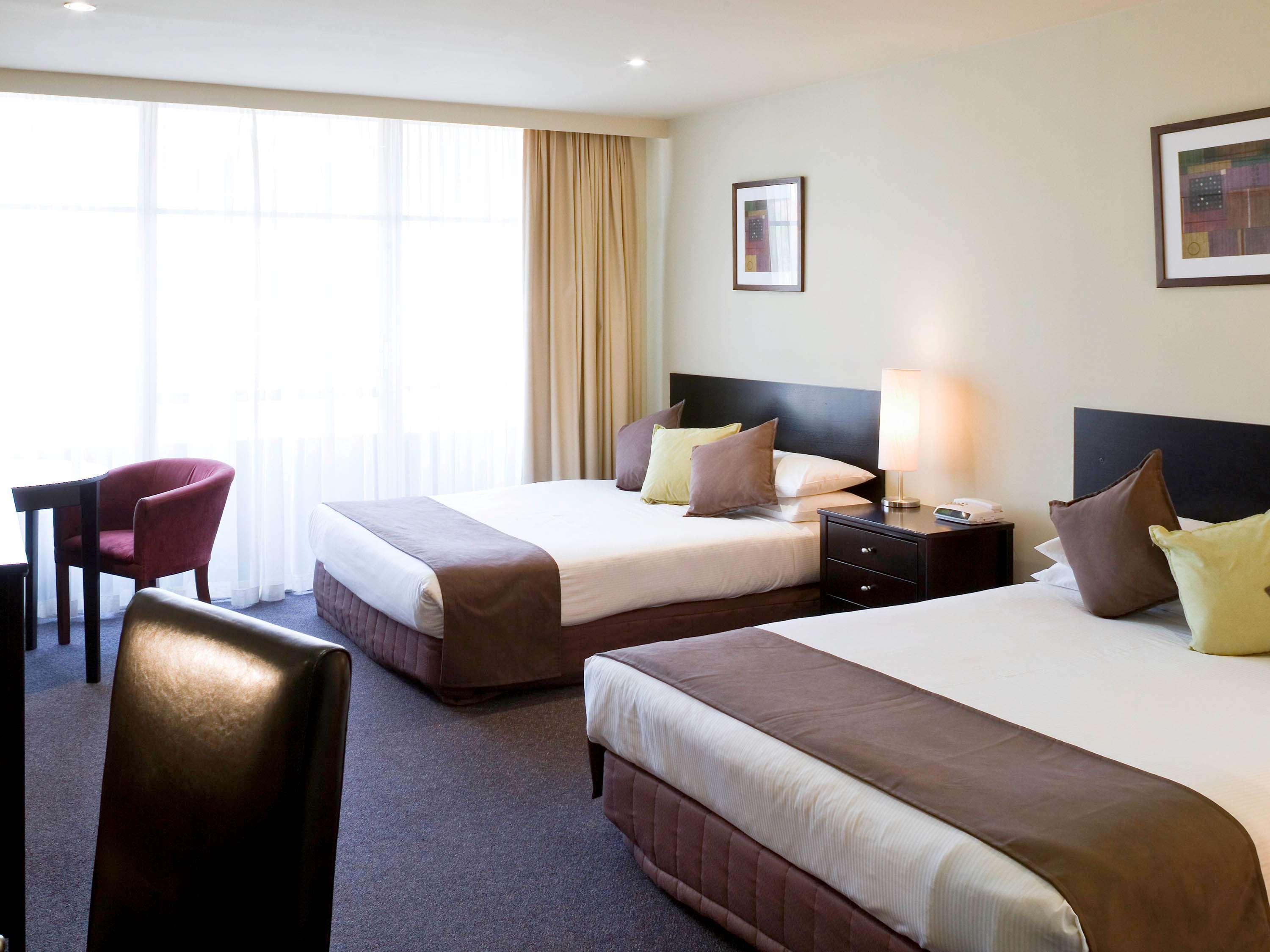 Hotel Adelaide Rockford Extérieur photo