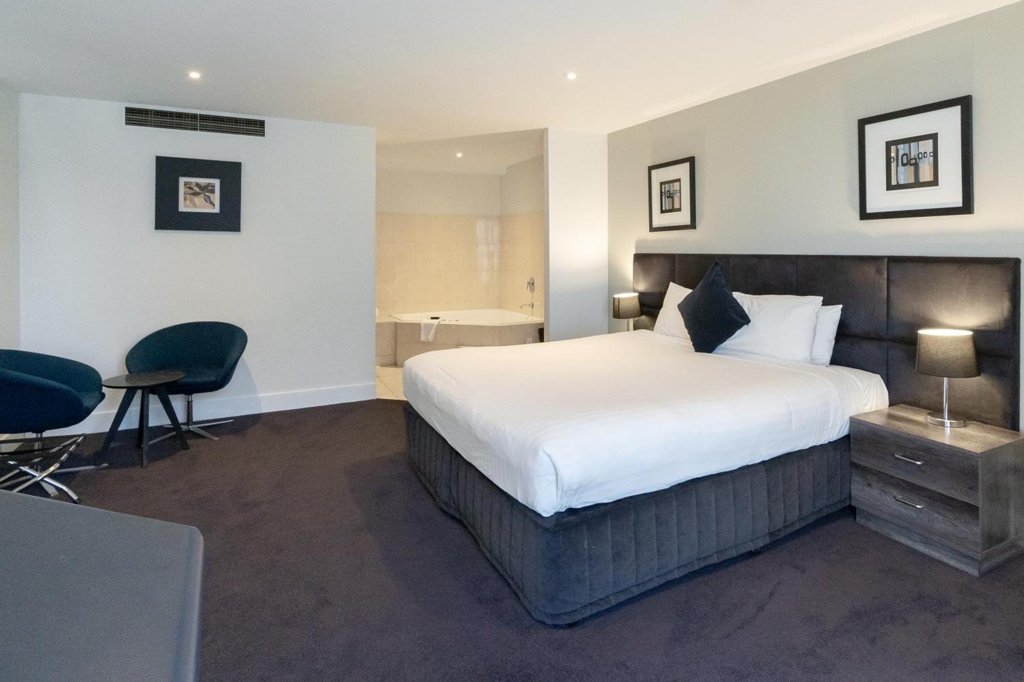 Hotel Adelaide Rockford Extérieur photo